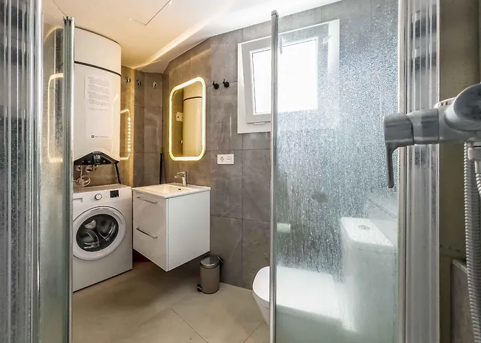 Lovely Near The In Apartamento *